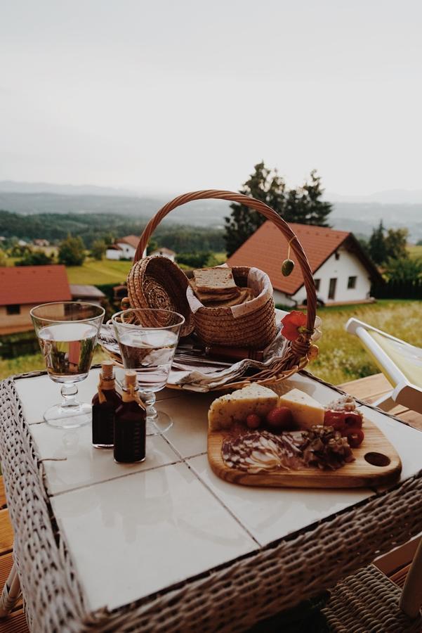 Panorama Glamping Visole Hotel Beszterce Kültér fotó